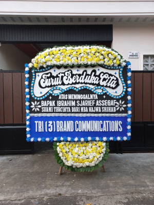 Papan Bunga Duka di Katekan